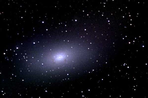 NGC224 спутник галактики Андромеды NGC224 спутник галактики Андромеды